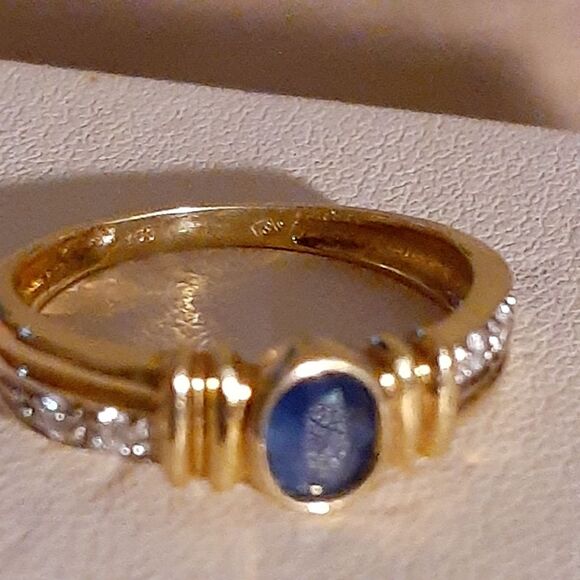 18k solid yellow gold blue sapphire and diamond ring size 6 marked 750 - Picture 4 of 6